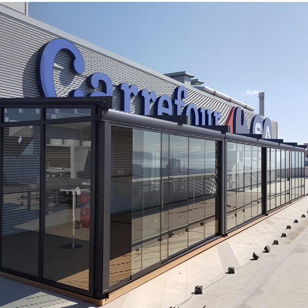 Carrefour Merkez Binası Teras Modern Dış Mekân Sistemleri